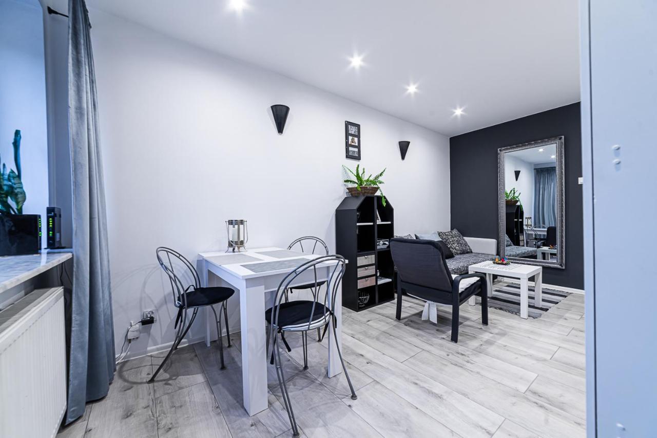 Apartment L'Orque Ράντομ Εξωτερικό φωτογραφία